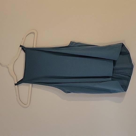 prAna high neck flowy tank - Picture 1 of 3